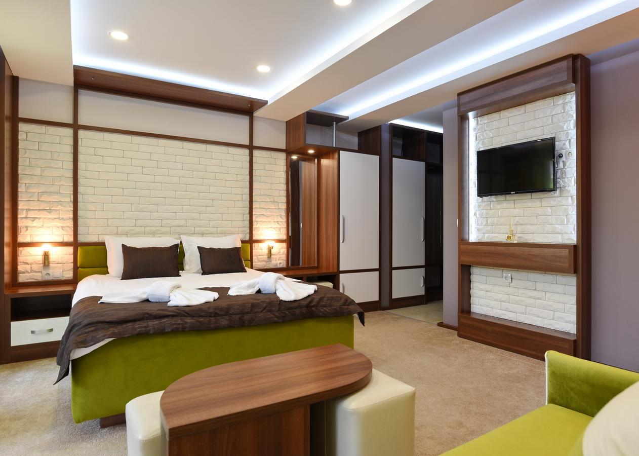 Green Life Boutique Apartments Банско Экстерьер фото