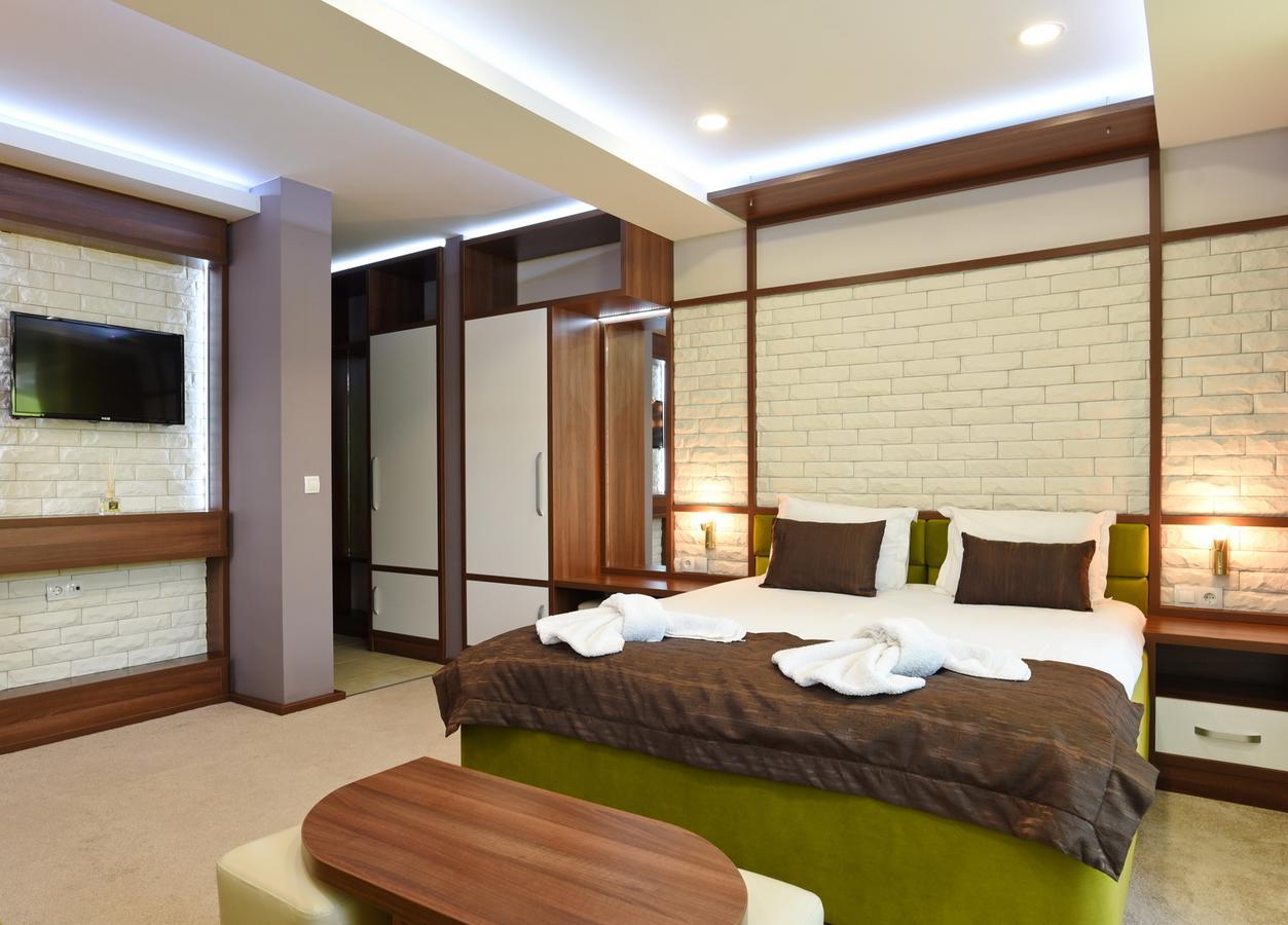 Green Life Boutique Apartments Банско Экстерьер фото
